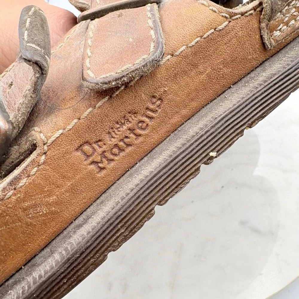 VTG Dr. Martens Fisherman Sandals Mens 9 UK 8 Brown Leather England Preppy FLAWS